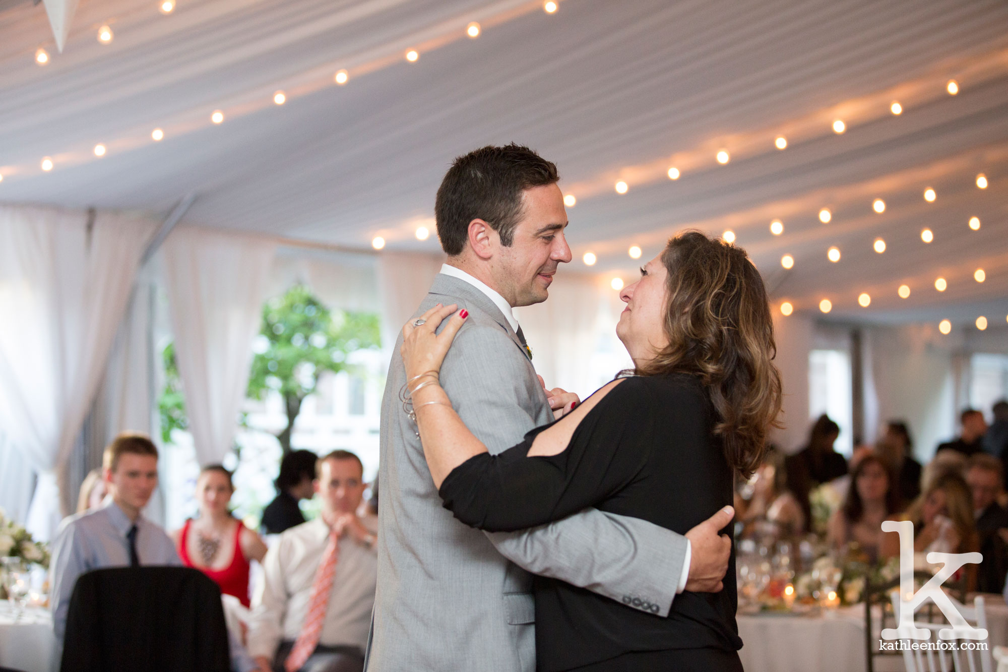 oakeside mansion wedding photographer