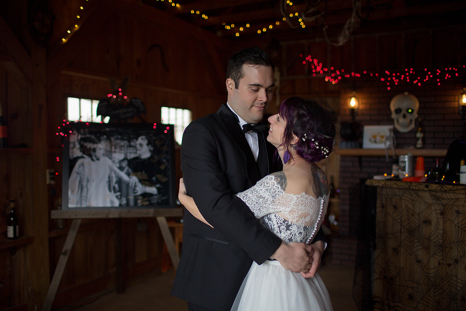 Halloween wedding decorations