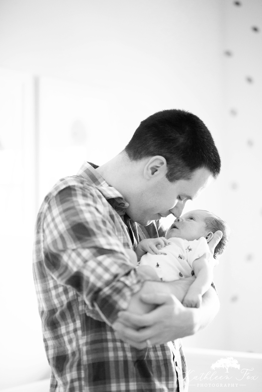 Newborn family photographer in Brooklyn NY