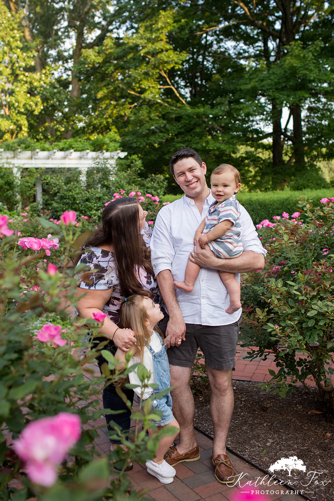 Family photos at Frelinghuysen Arboretum in Morristown NJ