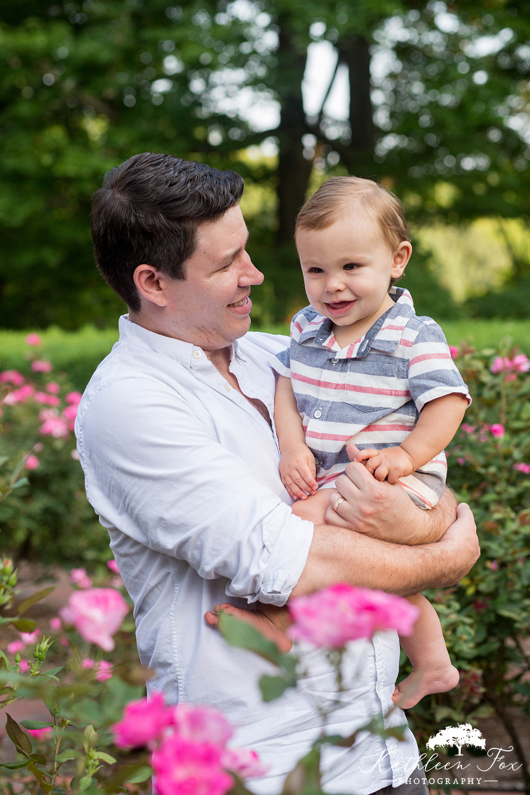 Family photos at Frelinghuysen Arboretum in Morristown NJ