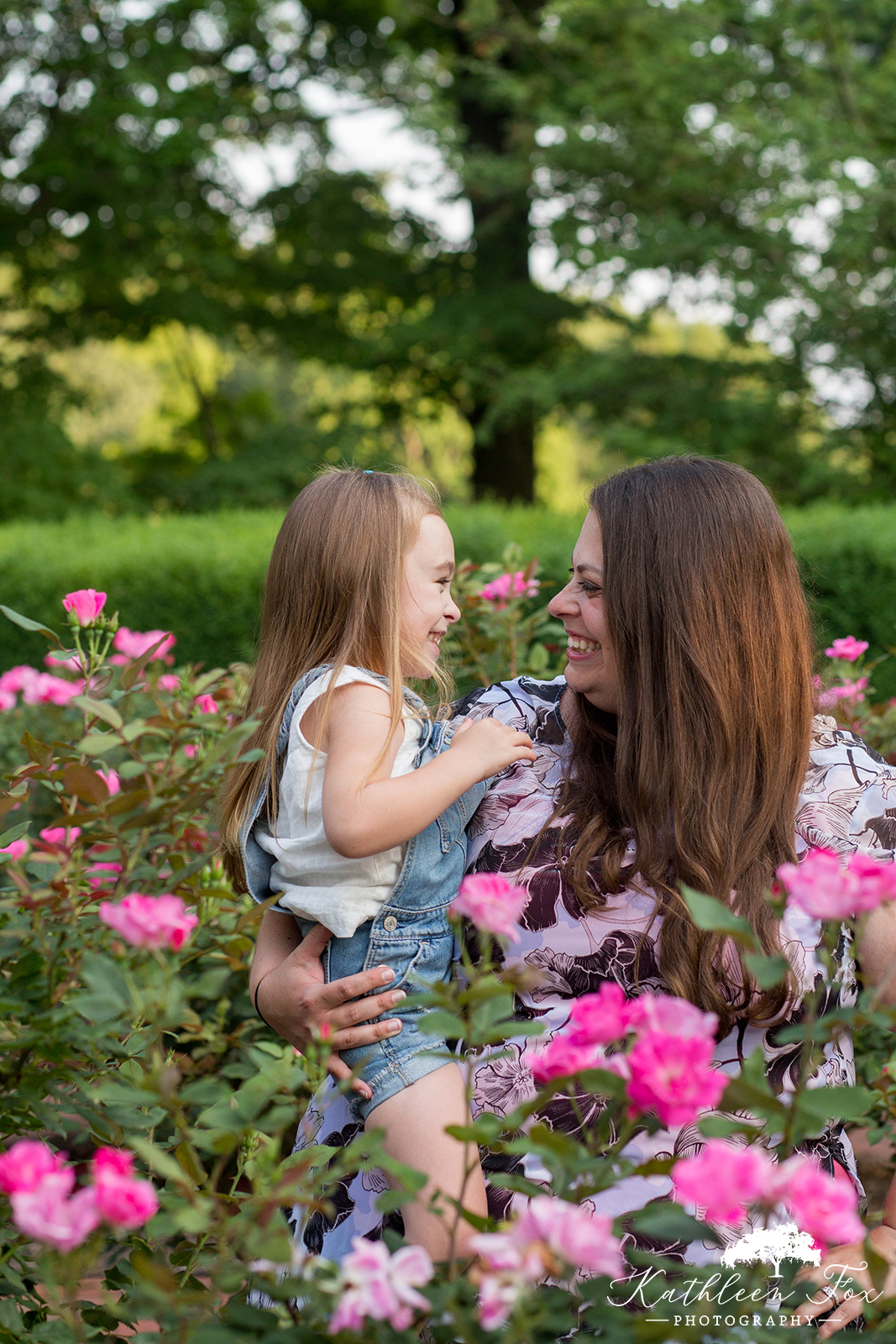 Family photos at Frelinghuysen Arboretum in Morristown NJ