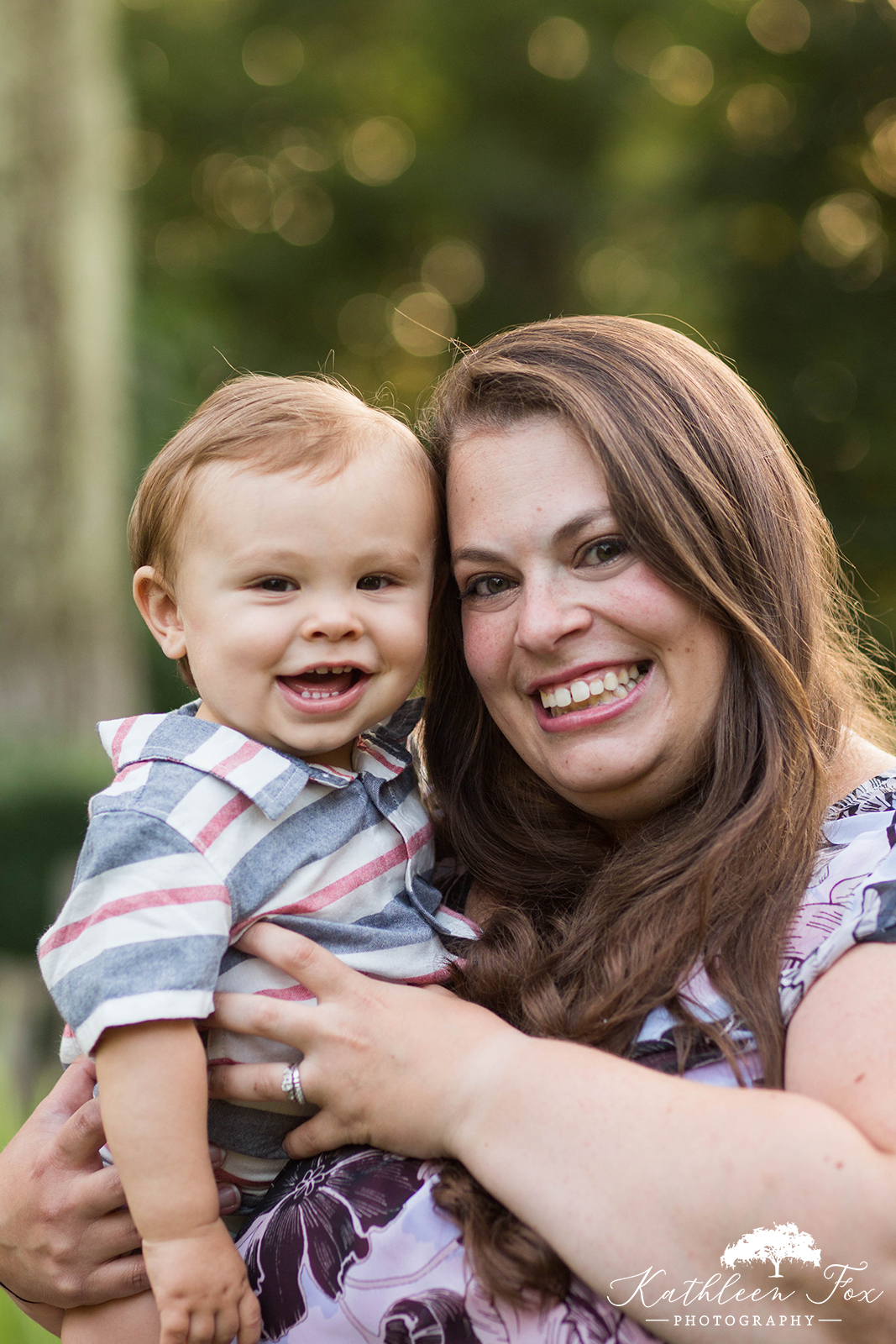 Family photos at Frelinghuysen Arboretum in Morristown NJ