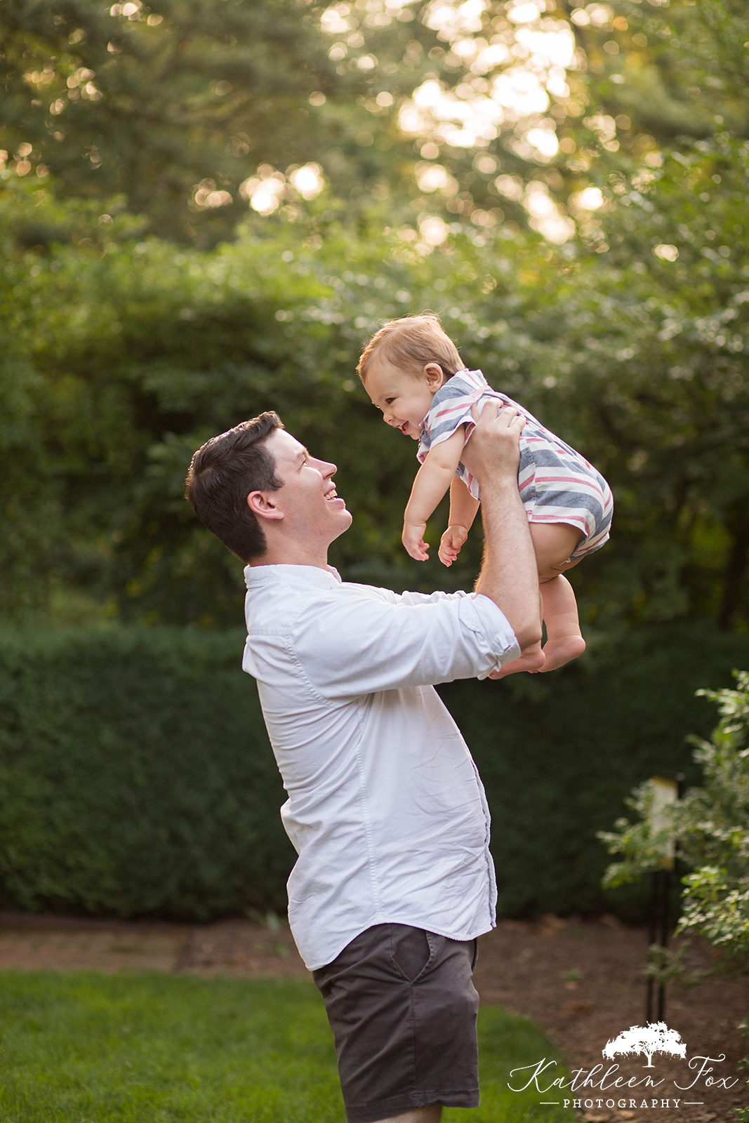 Family photos at Frelinghuysen Arboretum in Morristown NJ