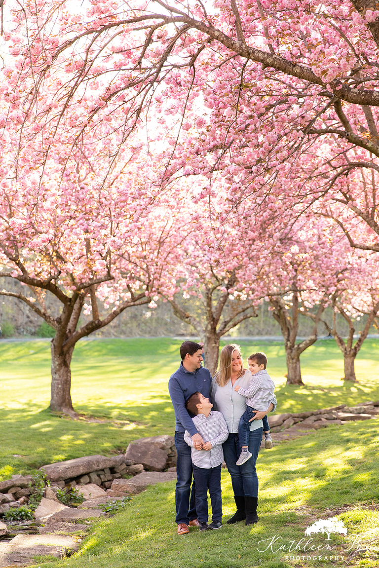 Family photos during cherry blossom season in Hurd Park, Dover NJ